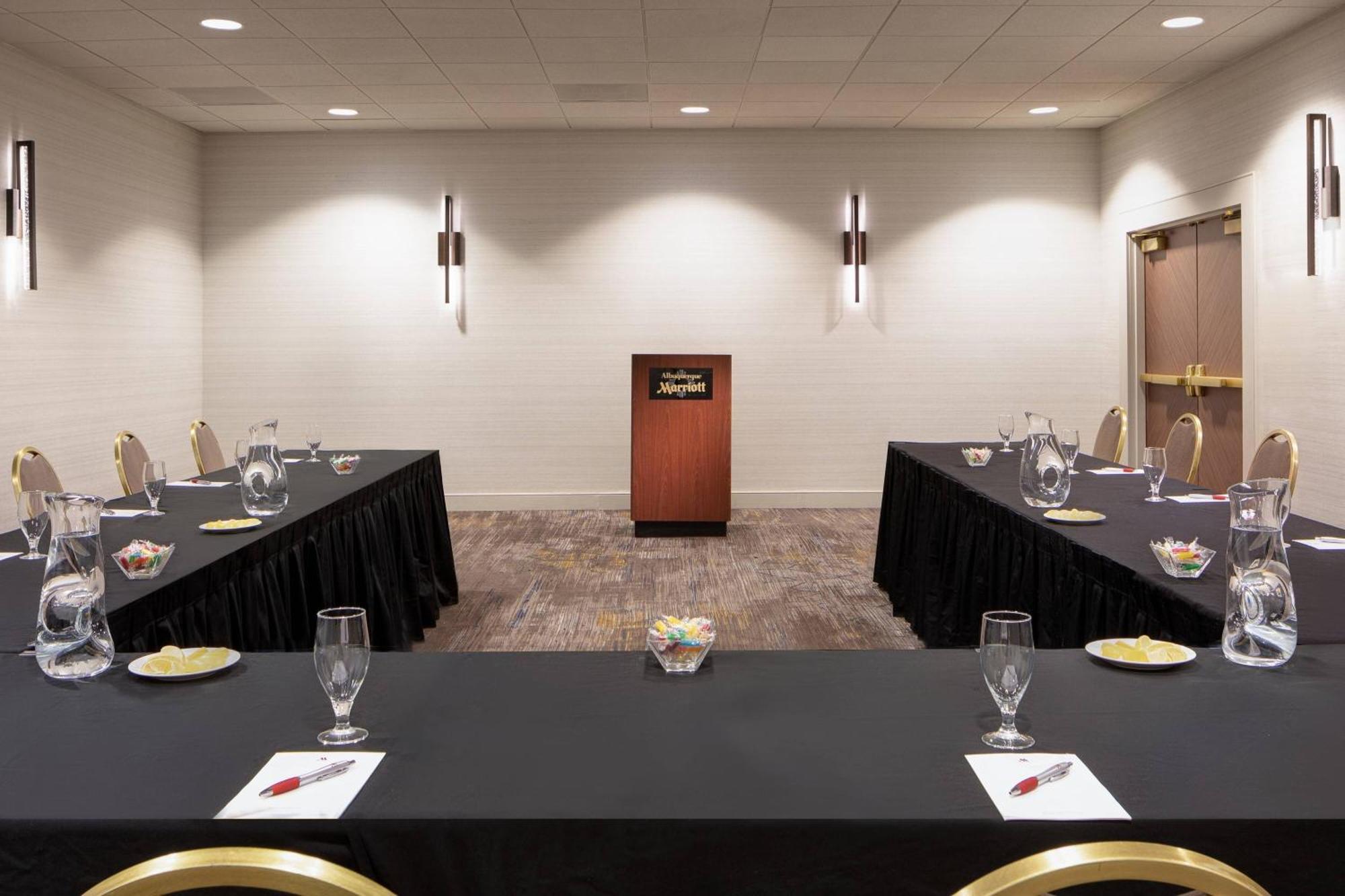 Marriott Albuquerque Hotel Eksteriør billede